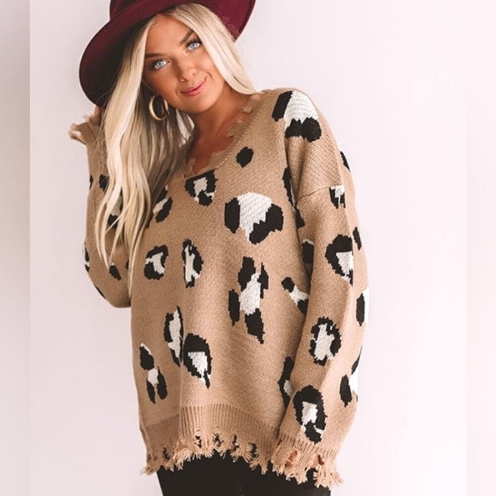 Entro Leopard Print Distressed Hem Oversized Slouchy Sweater Tan and Black Large